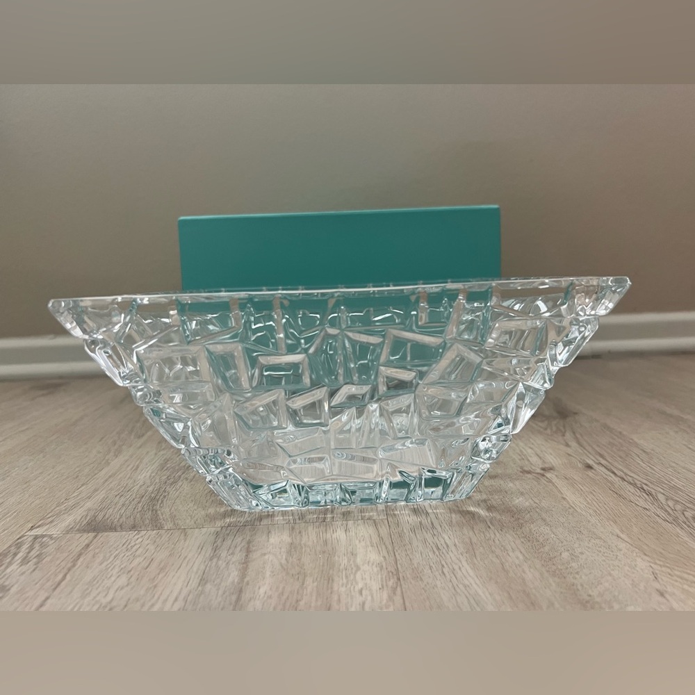 TIFFANY & CO. SIERRA Decorative Geometric Cut Glass Bowl Square